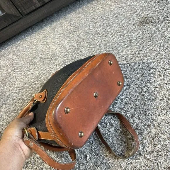 Dooney & Bourke Norfolk Crossbody Bag Handbag Purse Vintage Black Brown Leather - Picture 8 of 12